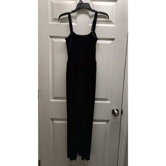 Old Navy Women's Size Small Black Crushed Velvet Velour One-Piece Jumpsuit - Picture 3 of 7